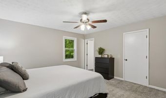 696 Cades Cove Ct, Austell, GA 30106