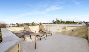 4 E 20TH St, Barnegat Light, NJ 08006