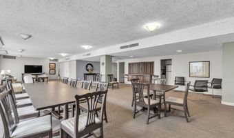 1050 Wall St 2C, Ann Arbor, MI 48105