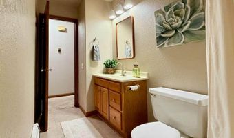 2023 Kavaney Dr N, Bismarck, ND 58501
