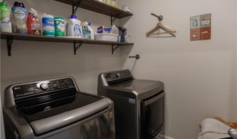109 Auburn Crossing Dr, Auburn, GA 30011