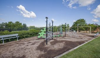 43782 BROOKLINE Ter, Ashburn, VA 20147
