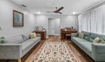 821 PENNSYLVANIA Ave, Altamonte Springs, FL 32701