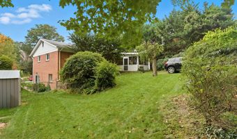 1454 ROXANNA Rd NW, Washington, DC 20012