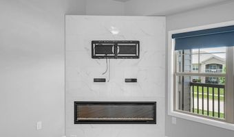 2503 NE Oak Dr 8, Ankeny, IA 50021