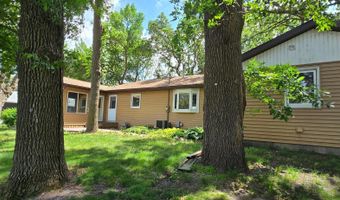 1713 S Shore Dr, Albert Lea, MN 56007