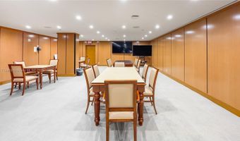 19667 Turnberry Way 3F, Aventura, FL 33180