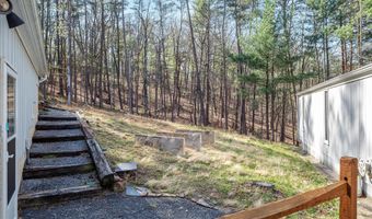38 STRUDEL Ct, Basye, VA 22810