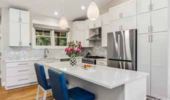 409 Kessler Pl, Asheville, NC 28804