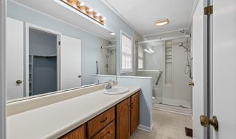 1109 Oak Hill Dr, Anderson, SC 29621