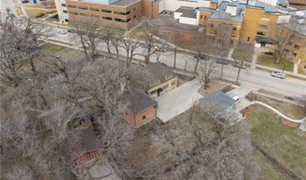 907 1st Dr NW, Austin, MN 55912