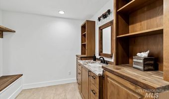 1417 N Kcid Rd, Caldwell, ID 83605