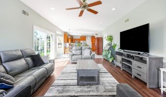 35 Rosenbrook Dr, Bayonne, NJ 07035