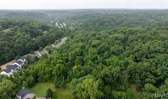 700 Old Kiefer Creek Rd, Ballwin, MO 63021
