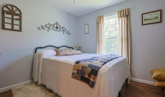 20129 Loop Rd, Batesville, IN 47006