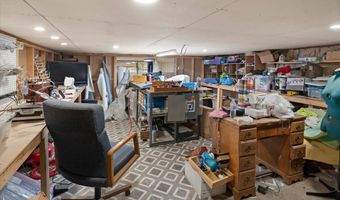253 Aero Ln, Bigfork, MT 59911