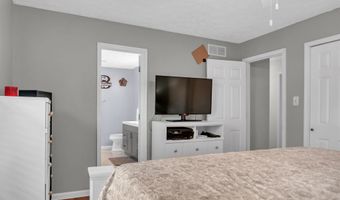 1215 Tommy Lee Ct, Indianapolis, IN 46217