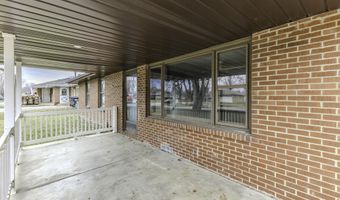 3133 Paradise Dr, Anderson, IN 46011