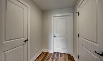 107 N Kennett Ave, Bardstown, KY 40004