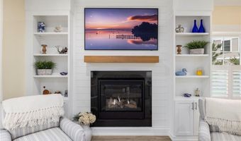 70 Tourjee Ln, North Kingstown, RI 02852