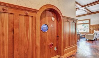 10 Bruin Rd, Bluffton, SC 29910