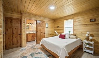 109 E Kamloop Ave, Bayview, ID 83803