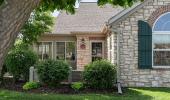 2215 E TUSCANY Way 62, Appleton, WI 54913