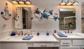 129 Sea Breeze Dr, Aransas Pass, TX 78336