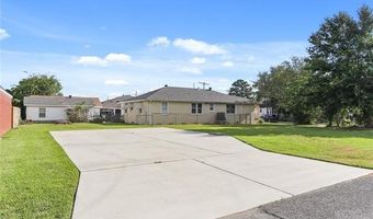 904 LEBEAU St, Arabi, LA 70032