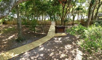 113 Hoop Pole Creek Dr, Atlantic Beach, NC 28512