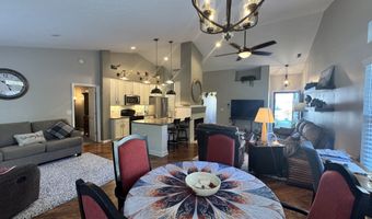 7327 Oak Knoll Dr, Indianapolis, IN 46217