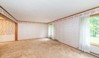 31 Mulford Rd, Andover, NJ 07848