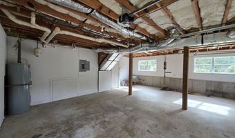 570 Remington Ln, Acworth, GA 30101