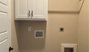 3607 SW Carter Rd, Bentonville, AR 72713