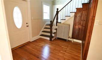 144 Woonsocket Hill Road Rd, North Smithfield, RI 02896