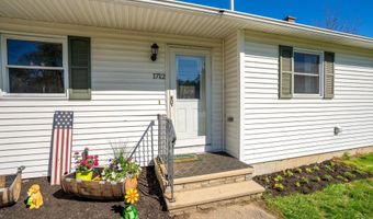 1712 Hotel Rd, Auburn, ME 04210