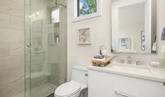 10415 SE 13th St, Bellevue, WA 98004
