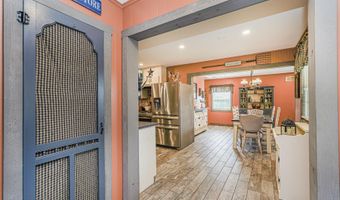 216 Main St, Middletown, NJ 07748