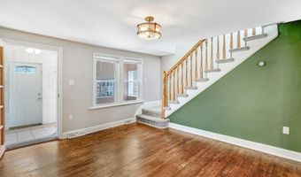 6437 HOLYOKE Dr, Annandale, VA 22003