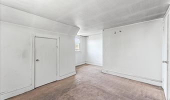 9 W ATHENS Ave, Ardmore, PA 19003
