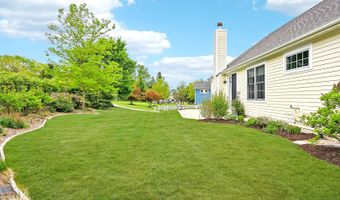 40418 N South Newport Dr, Antioch, IL 60002