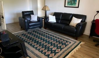 6 Canterbury Ct 6, Brookfield, CT 06804