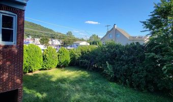 402 MORGANTOWN Rd, Reading, PA 19611