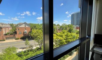 1530 KEY Blvd 326, Arlington, VA 22209