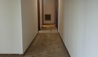 1136 Art Gallery Rd, Bedford, IN 47421