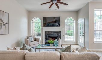 4037 Azure Ln, Addison, TX 75001