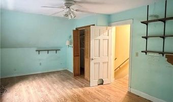 11 Pawtucket Ave, Bristol, RI 02809