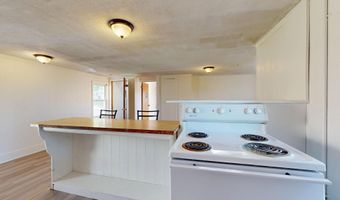 4 Monroe St, Augusta, ME 04330