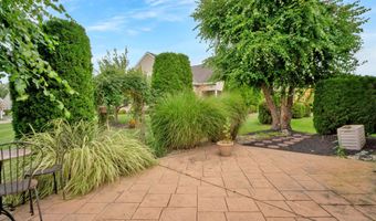 21 Hingham Ln, Barnegat, NJ 08005