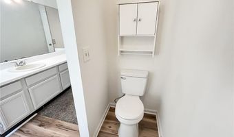 2945 Georgian Manor Dr, Alpharetta, GA 30022